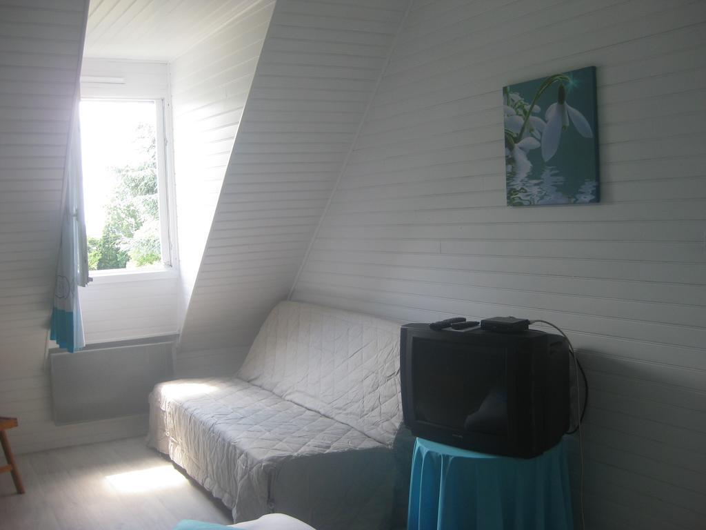 克洛斯喷泉住宿加早餐旅馆 Plouër-sur-Rance 客房 照片
