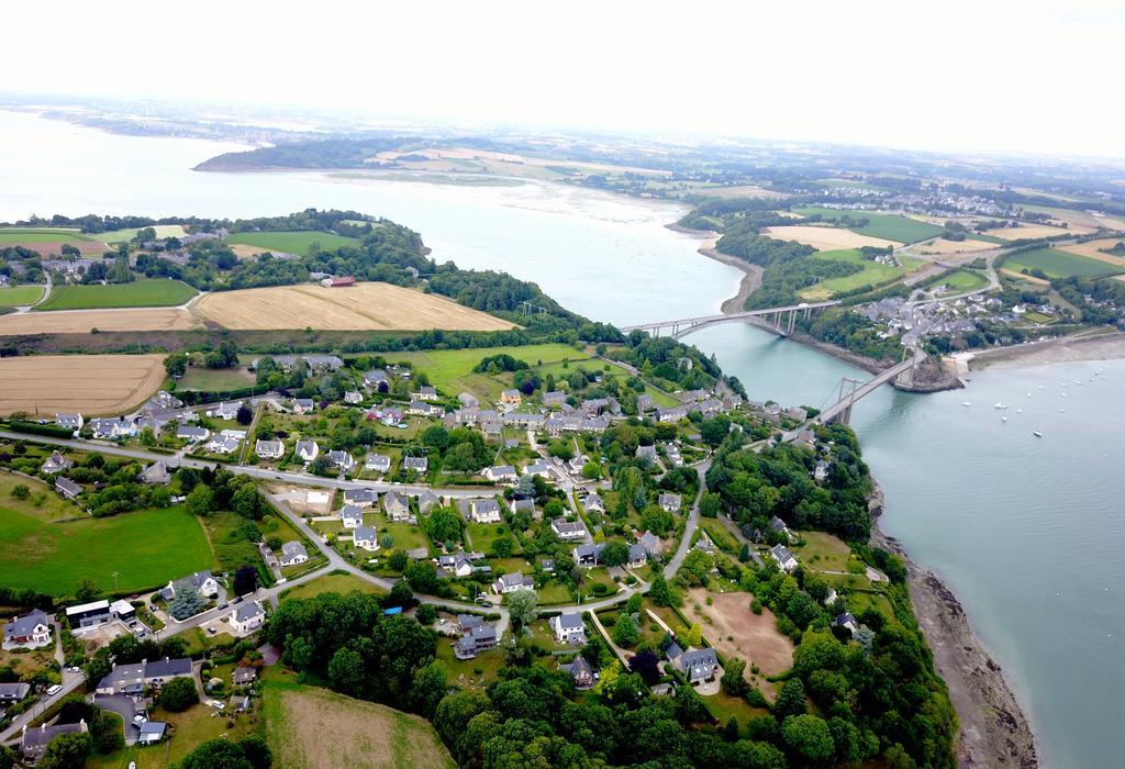 克洛斯喷泉住宿加早餐旅馆 Plouër-sur-Rance 外观 照片